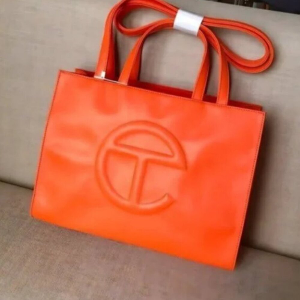 🆕Telfar Medium Shopping Bag - Orange🆕 🐪